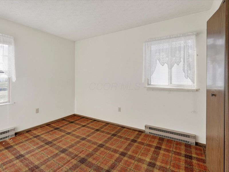 112 E School Street, New Holland, OH 43145 Photo 18