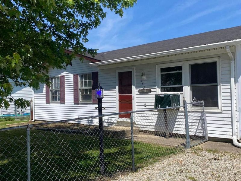 112 E School Street, New Holland, OH 43145 Photo 4