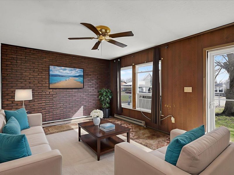 112 E School Street, New Holland, OH 43145 Photo 7