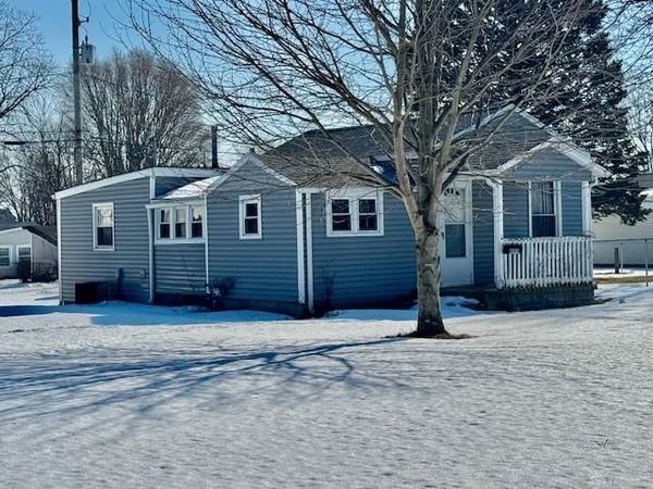 809 Wilson Avenue, Piqua, OH 45356