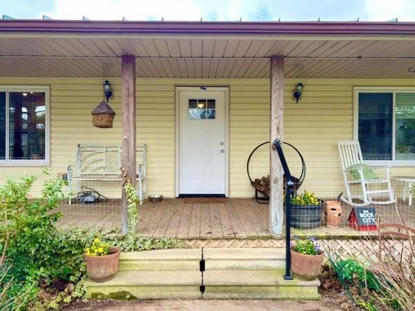 2208 Poe Road , Soddy Daisy, TN 37379