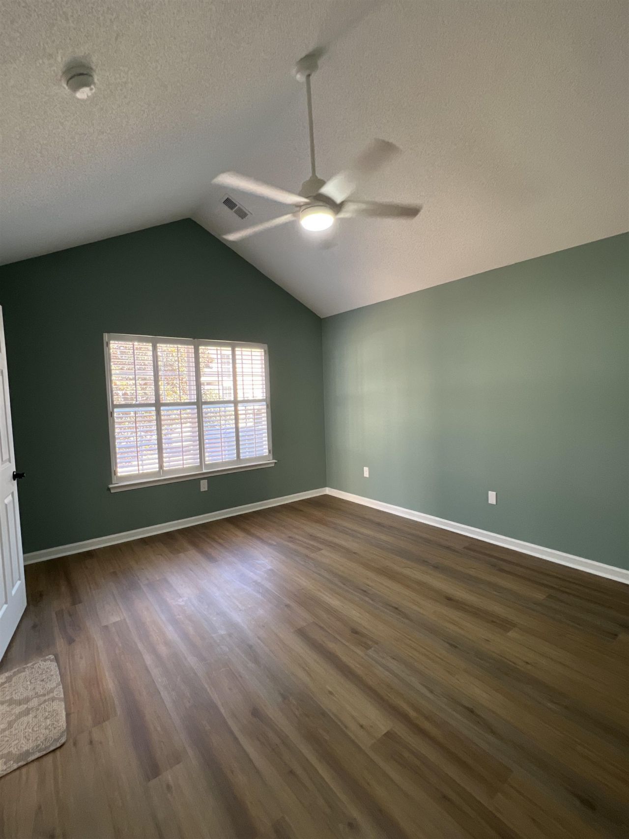 1057 Stanton Pl. Photo 11