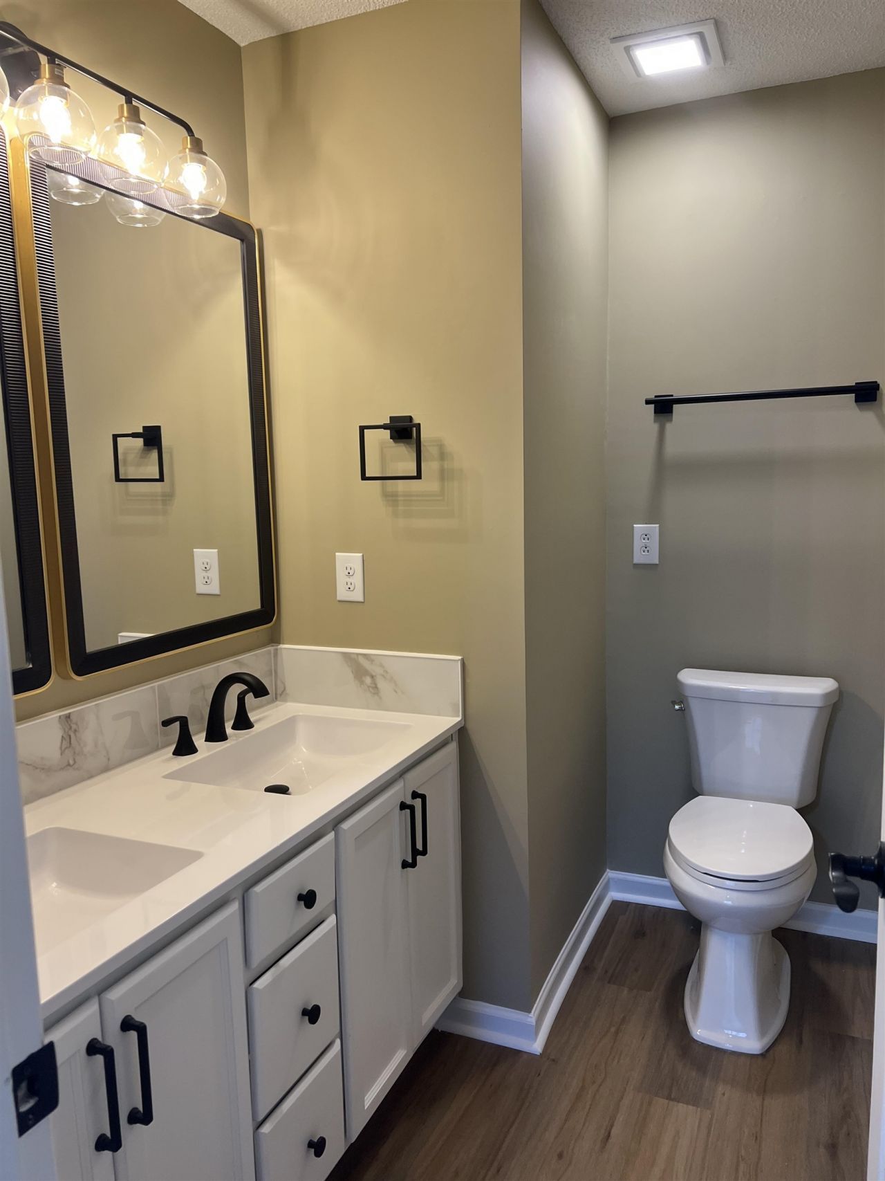 1057 Stanton Pl. Photo 17