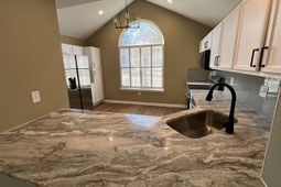 1057 Stanton Pl. photo 4