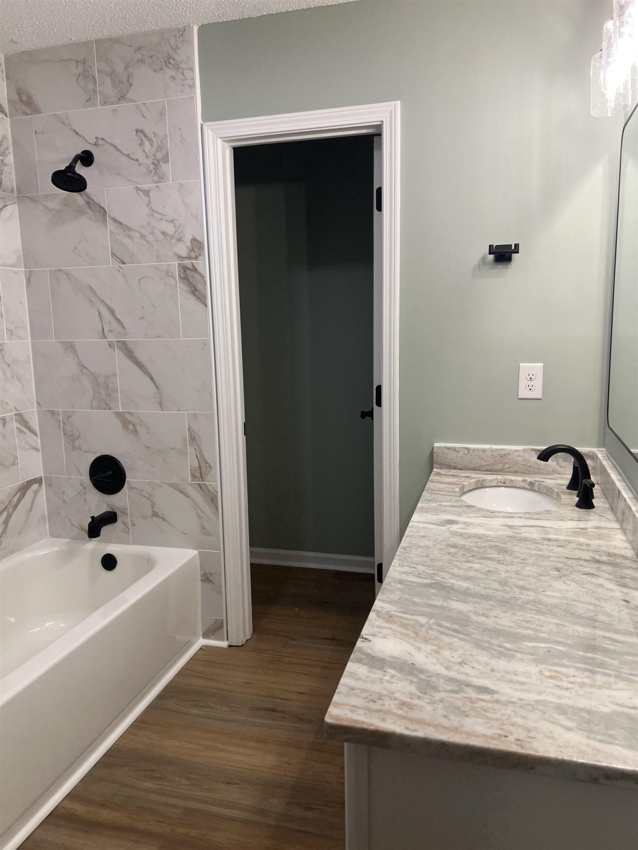 1057 Stanton Pl. Photo 22