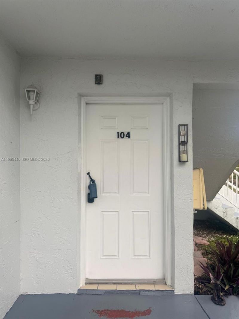6205 SW 131st Ct, Unit 104, Miami, FL 33183 Photo