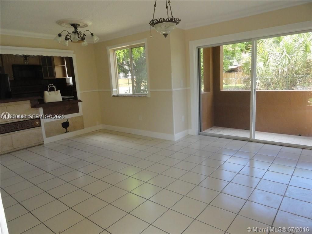 6205 SW 131st Ct, Unit 104, Miami, FL 33183 Photo