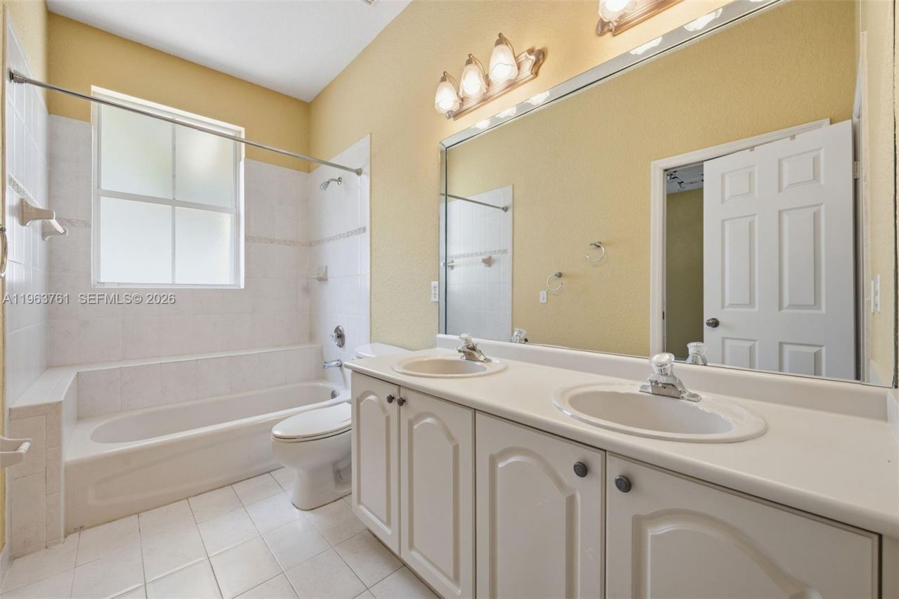 2257 SW 132nd Ave, Miramar, FL 33027 Photo