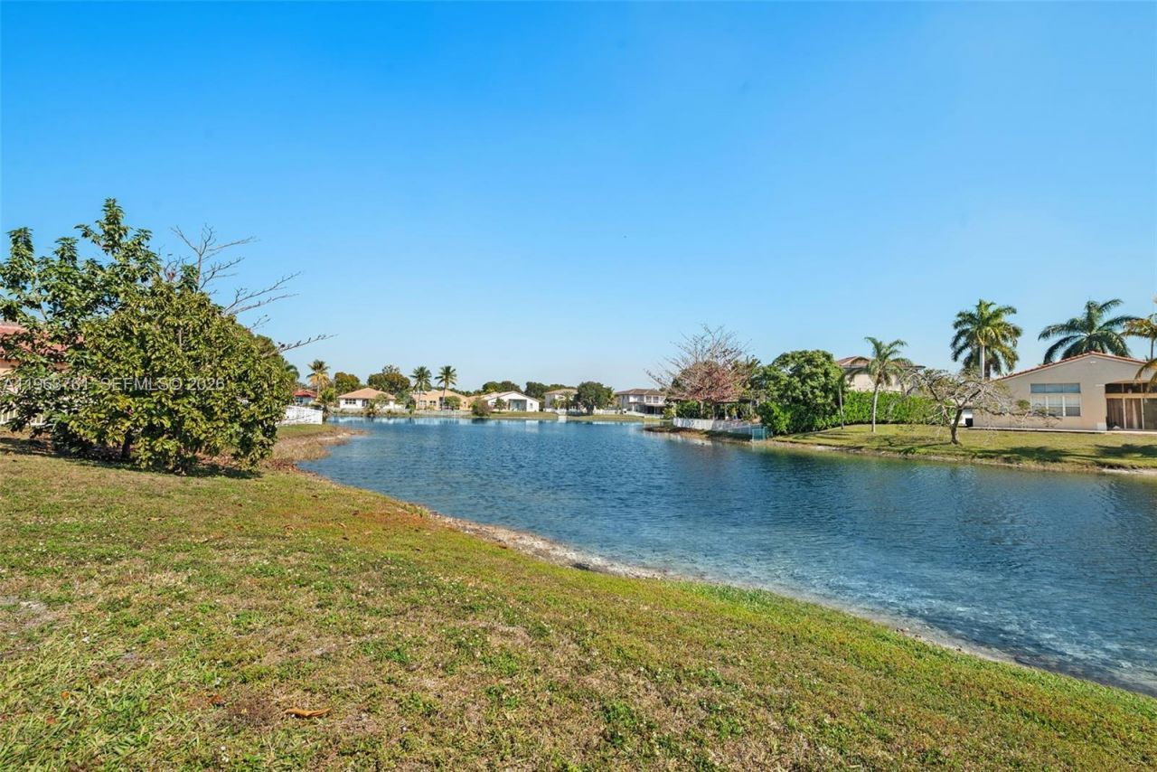 2257 SW 132nd Ave, Miramar, FL 33027 Photo