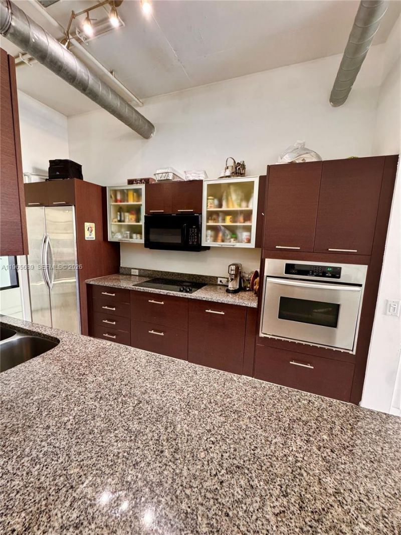 3029 NE 188th St, Unit 609, Aventura, FL 33180 Photo