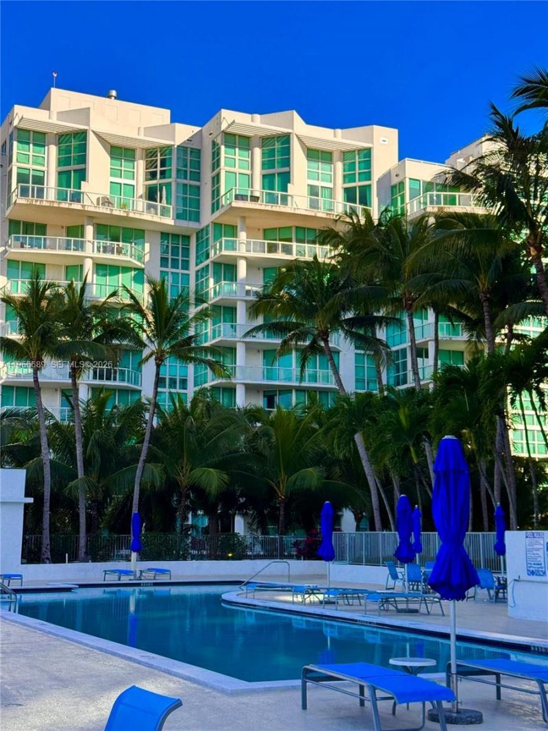 3029 NE 188th St, Unit 609, Aventura, FL 33180 Photo