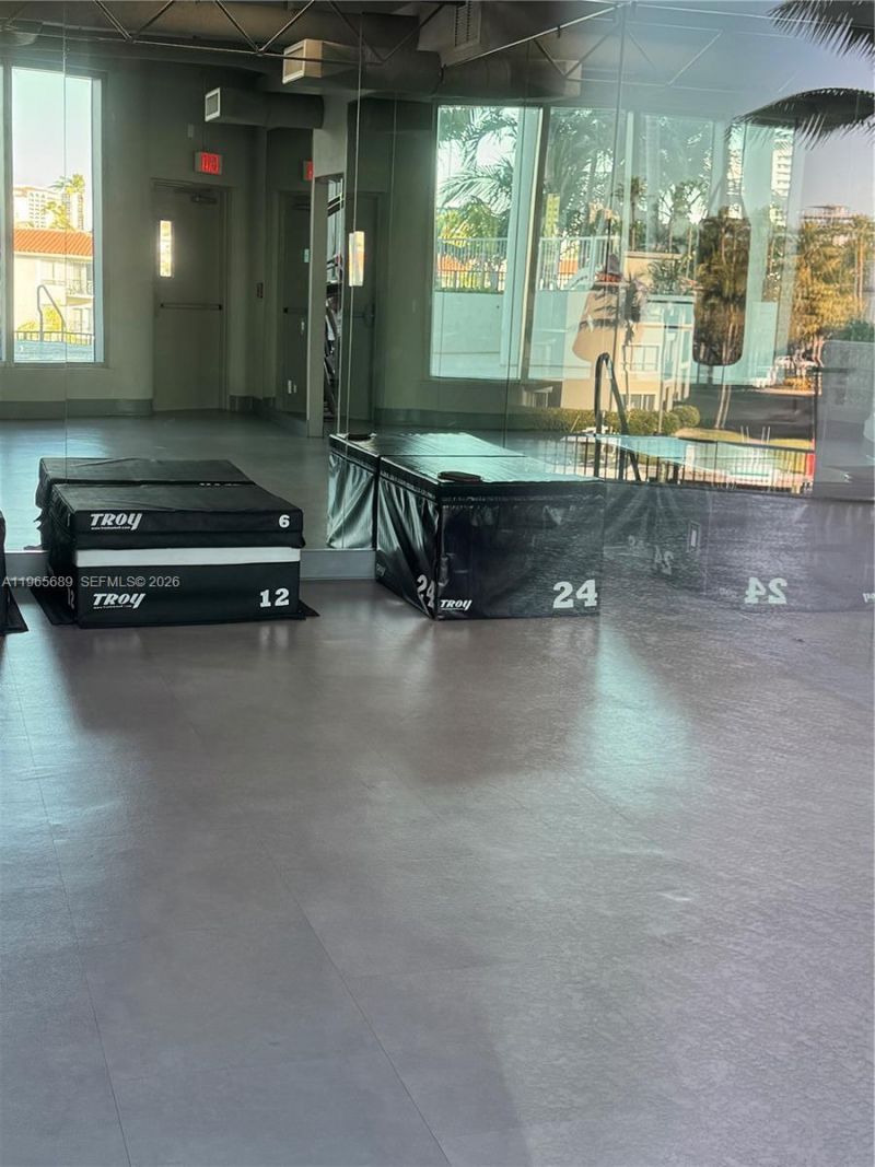 3029 NE 188th St, Unit 609, Aventura, FL 33180 Photo