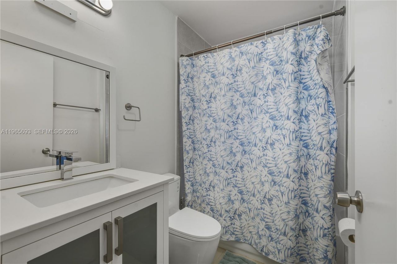 6723 NW 6th Ave, Miami, FL 33150 Photo