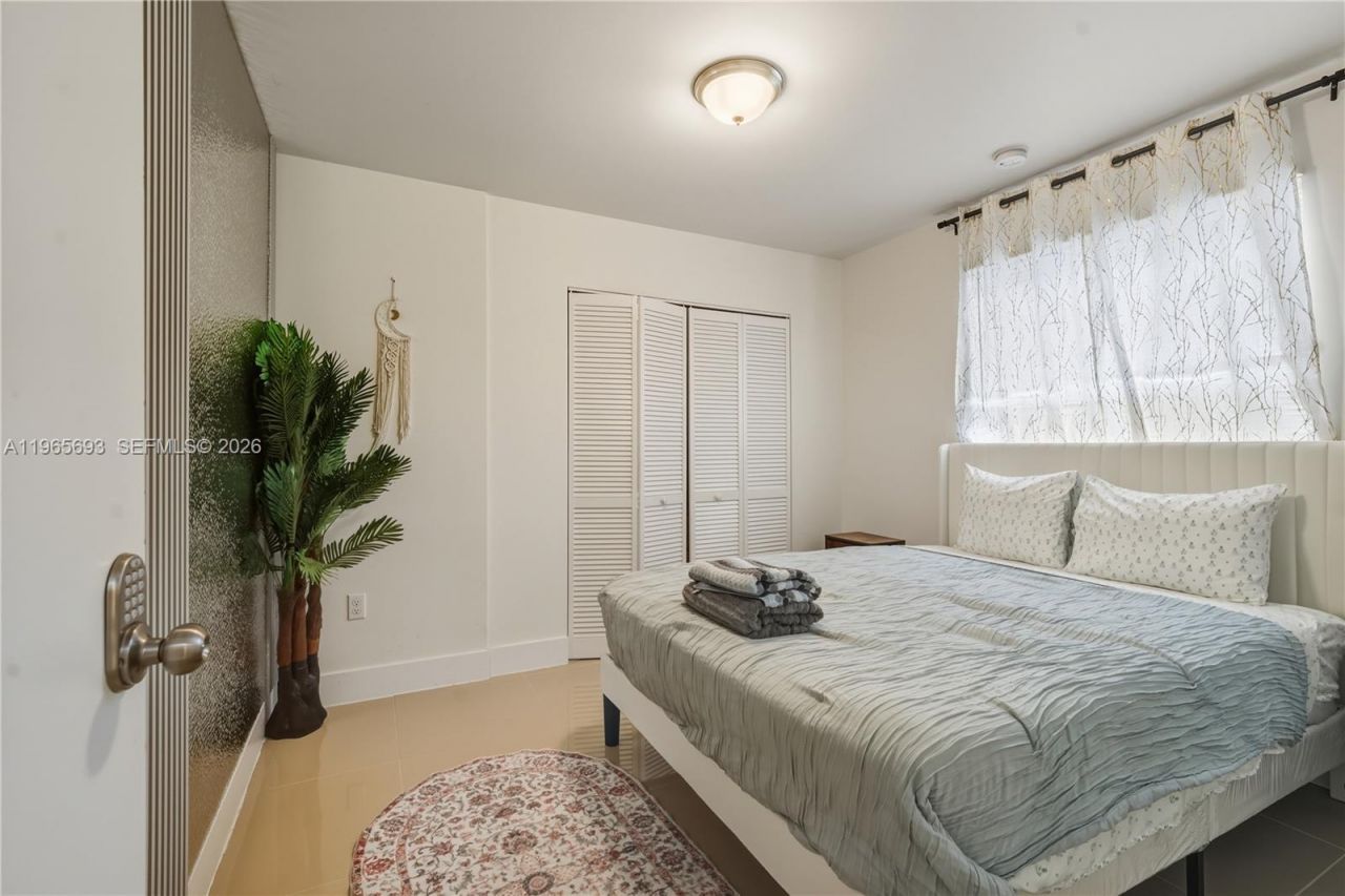 6723 NW 6th Ave, Miami, FL 33150 Photo