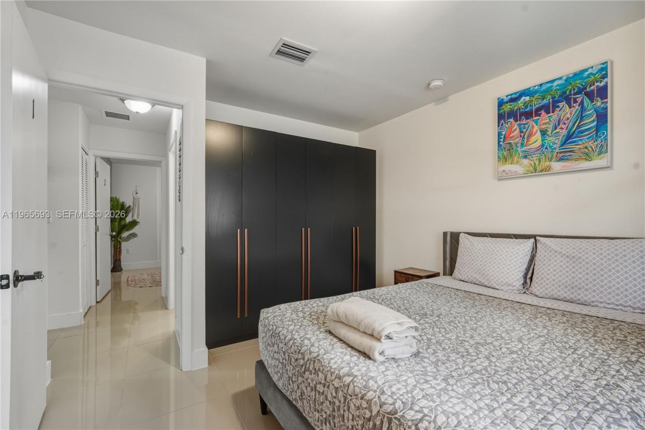 6723 NW 6th Ave, Miami, FL 33150 Photo