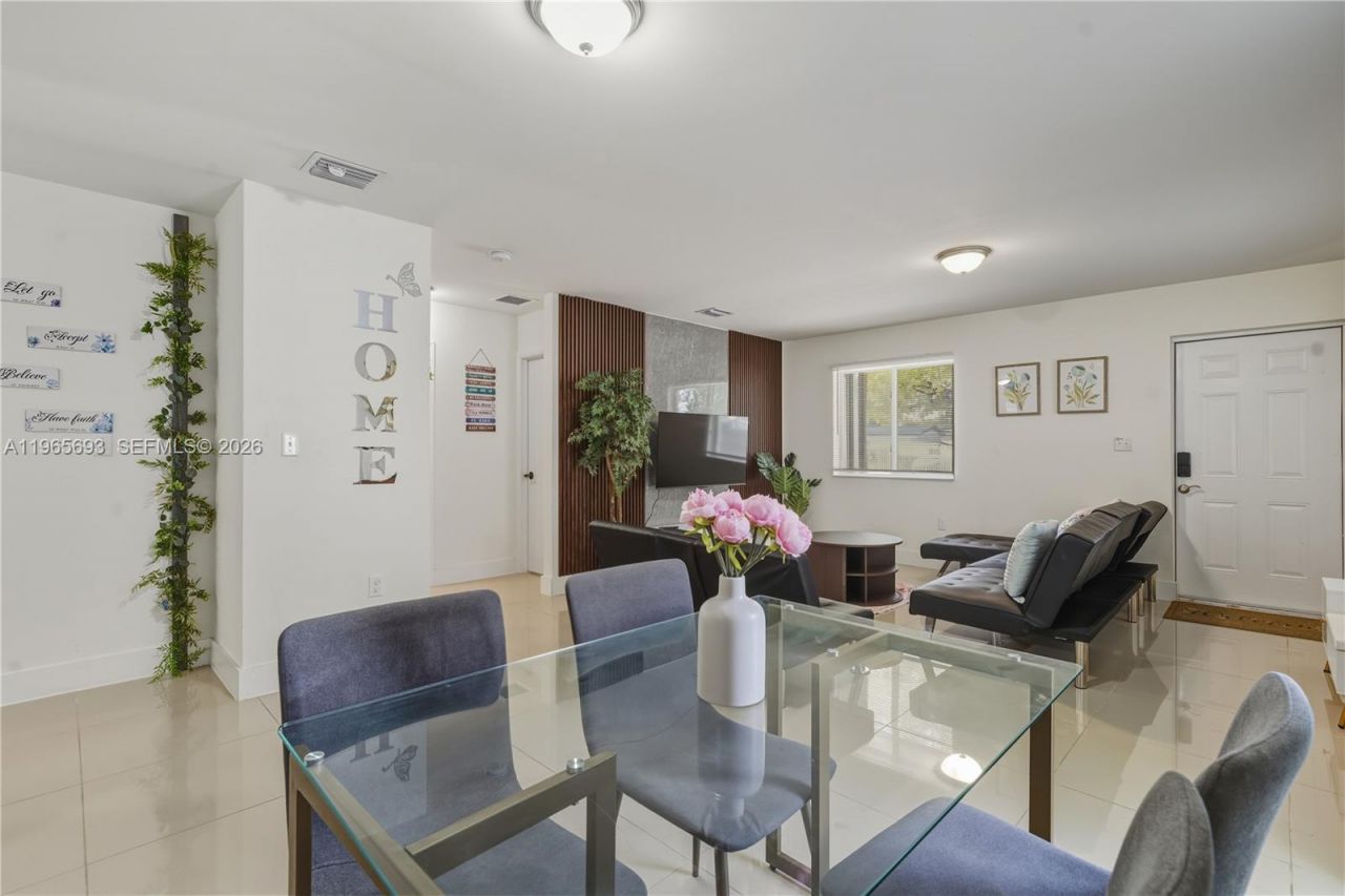 6723 NW 6th Ave, Miami, FL 33150 Photo