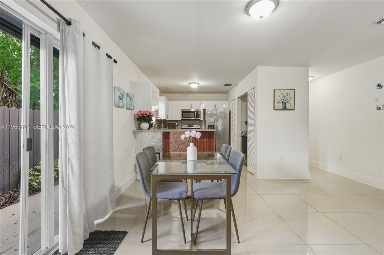 6723 NW 6th Ave, Miami, FL 33150 Photo