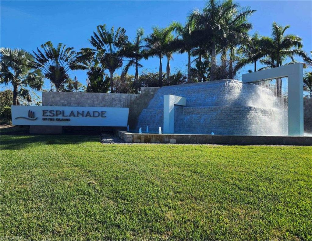 15270 Arpino Ct, Naples, FL 34114 Main Photo