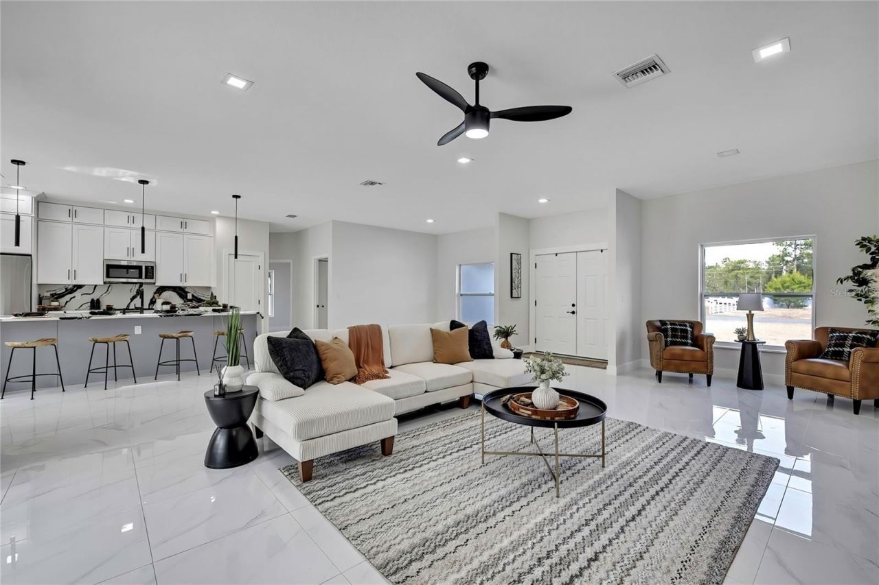 10262 Maybird Avenue, Weeki Wachee, FL 34614 Main Photo