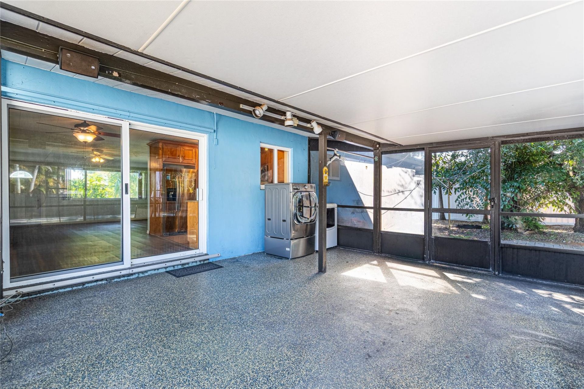 2241 SW 38th Avenue, Fort Lauderdale, FL 33312 Photo