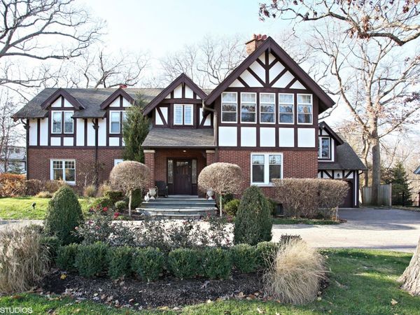 285 Linden Park Place, Highland Park, IL 60035