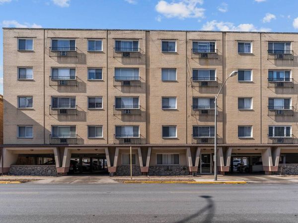 2920 N Harlem Avenue, Unit 4G, Elmwood Park, IL 60707