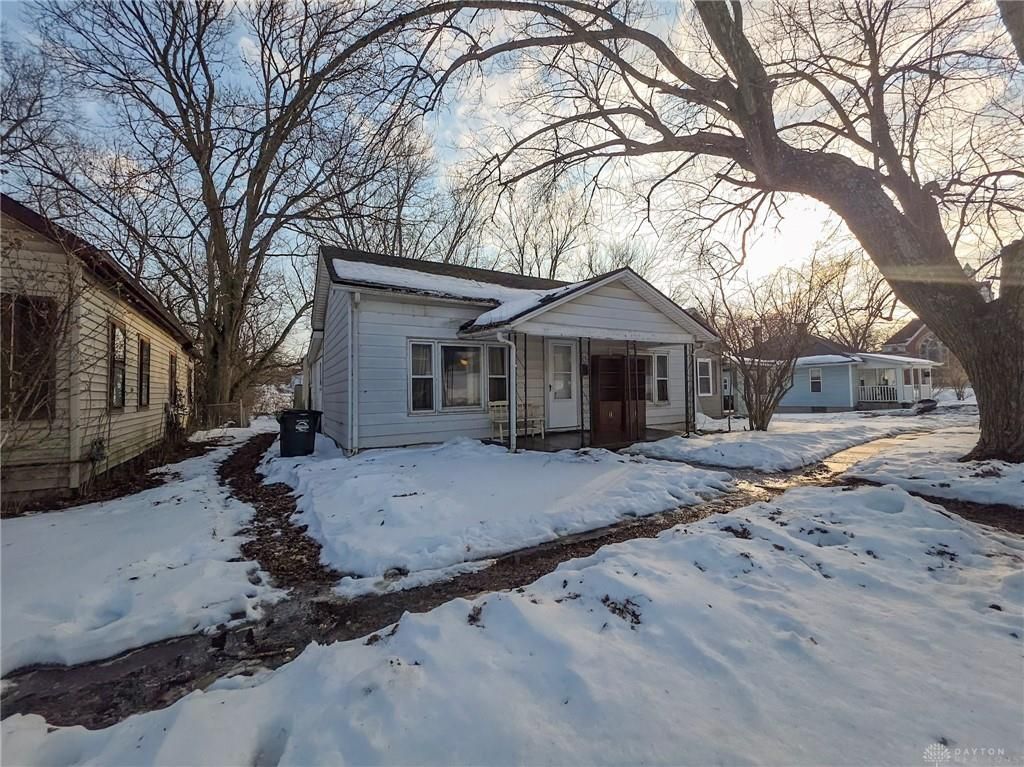 637 E Main Street, Xenia, OH 45385 Main Photo