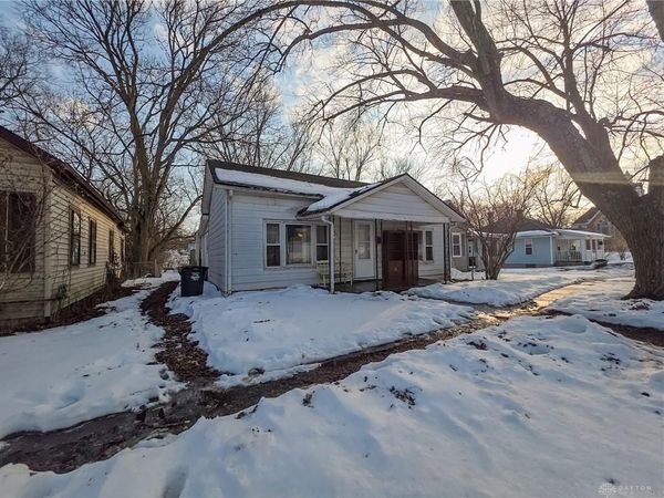 637 E Main Street, Xenia, OH 45385