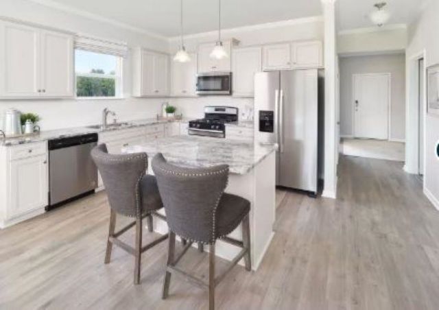 9409 Summer Pl. Photo 4