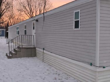 4665 Prior Ave N, Arden Hills, MN 55112