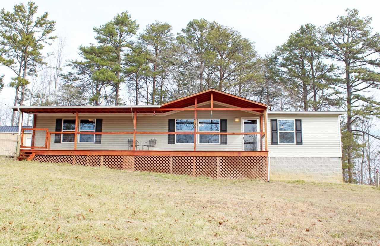 1036 Jesse Sears Road, Somerset, KY 42501 Main Photo