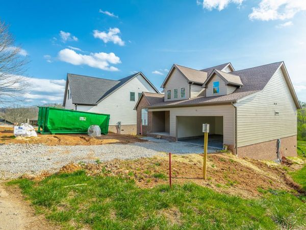 676 Courtney Lane, Chattanooga, TN 37415