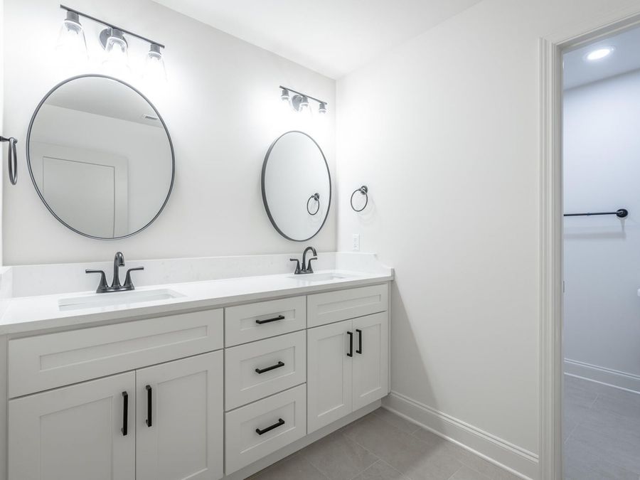 Property Image 80