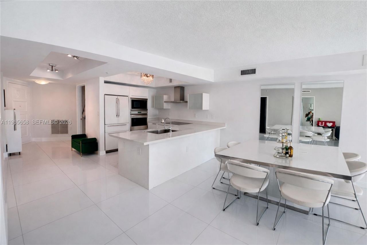 250 Sunny Isles Blvd, Unit TH-207, Sunny Isles Beach, FL 33160 Photo