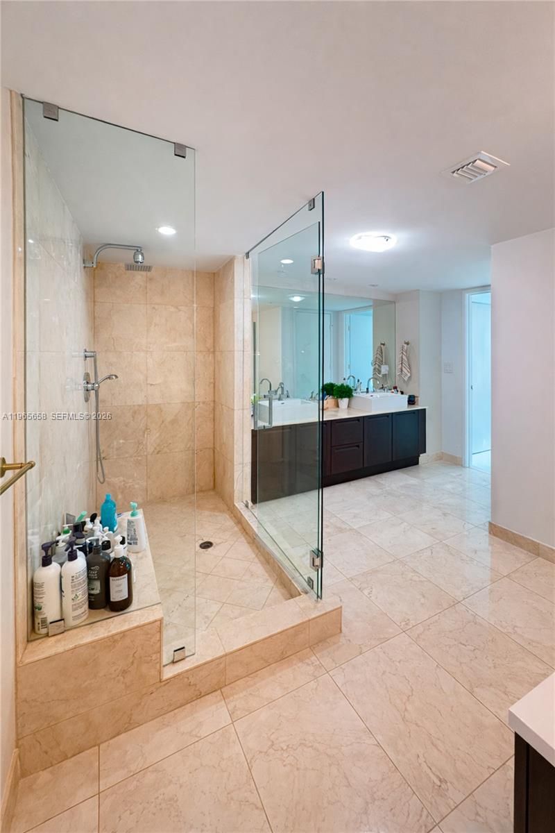 250 Sunny Isles Blvd, Unit TH-207, Sunny Isles Beach, FL 33160 Photo