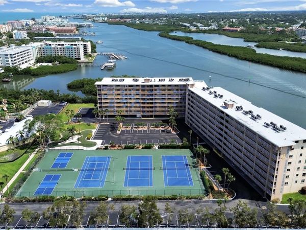 INDIAN SHORES, FL 33785