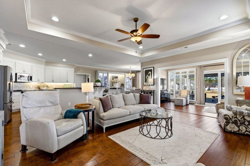 113 Highmeadow Ln. Photo 8