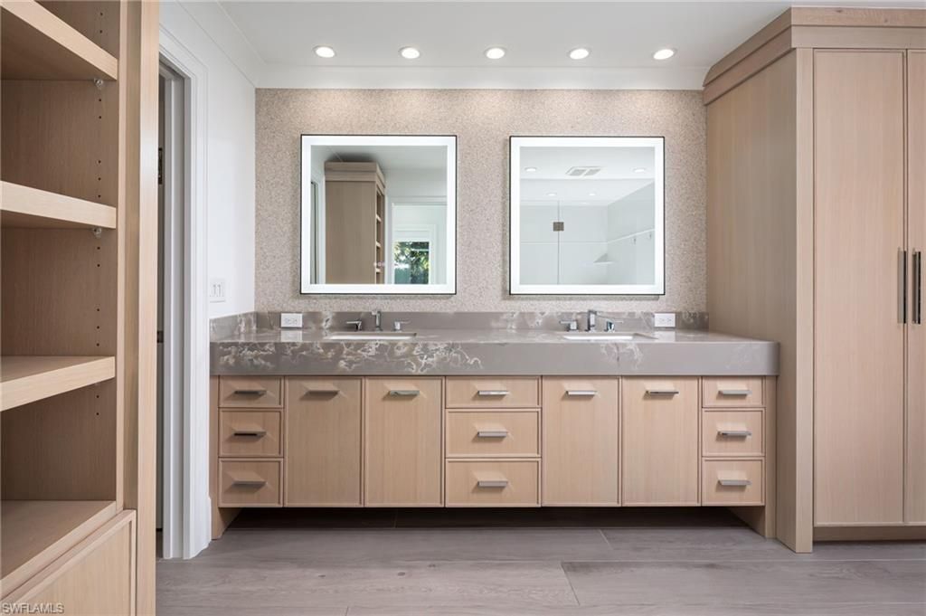 512 Neapolitan Ln, Naples, FL 34103 Photo