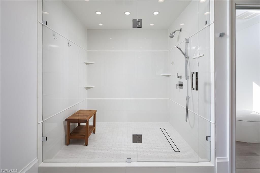 512 Neapolitan Ln, Naples, FL 34103 Photo