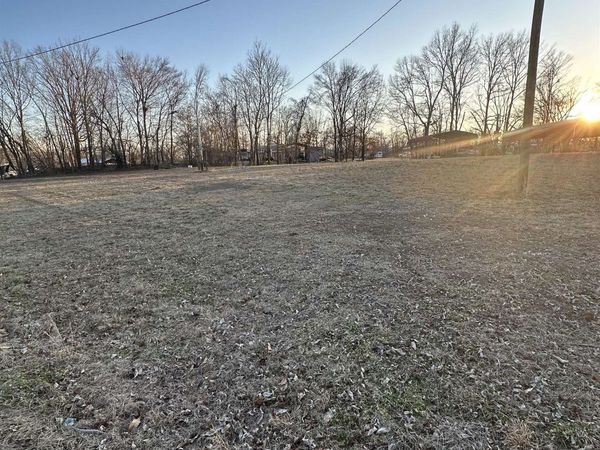 112 SHIRLEY TERRY LOOP, Savannah, TN 38372