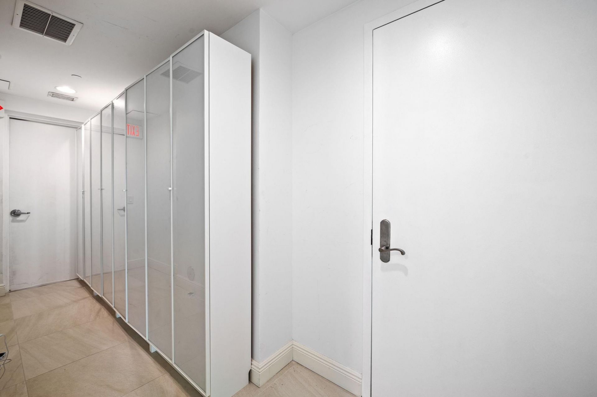 101 S Fort Lauderdale Beach Boulevard, Unit 607, Fort Lauderdale, FL 33316 Photo