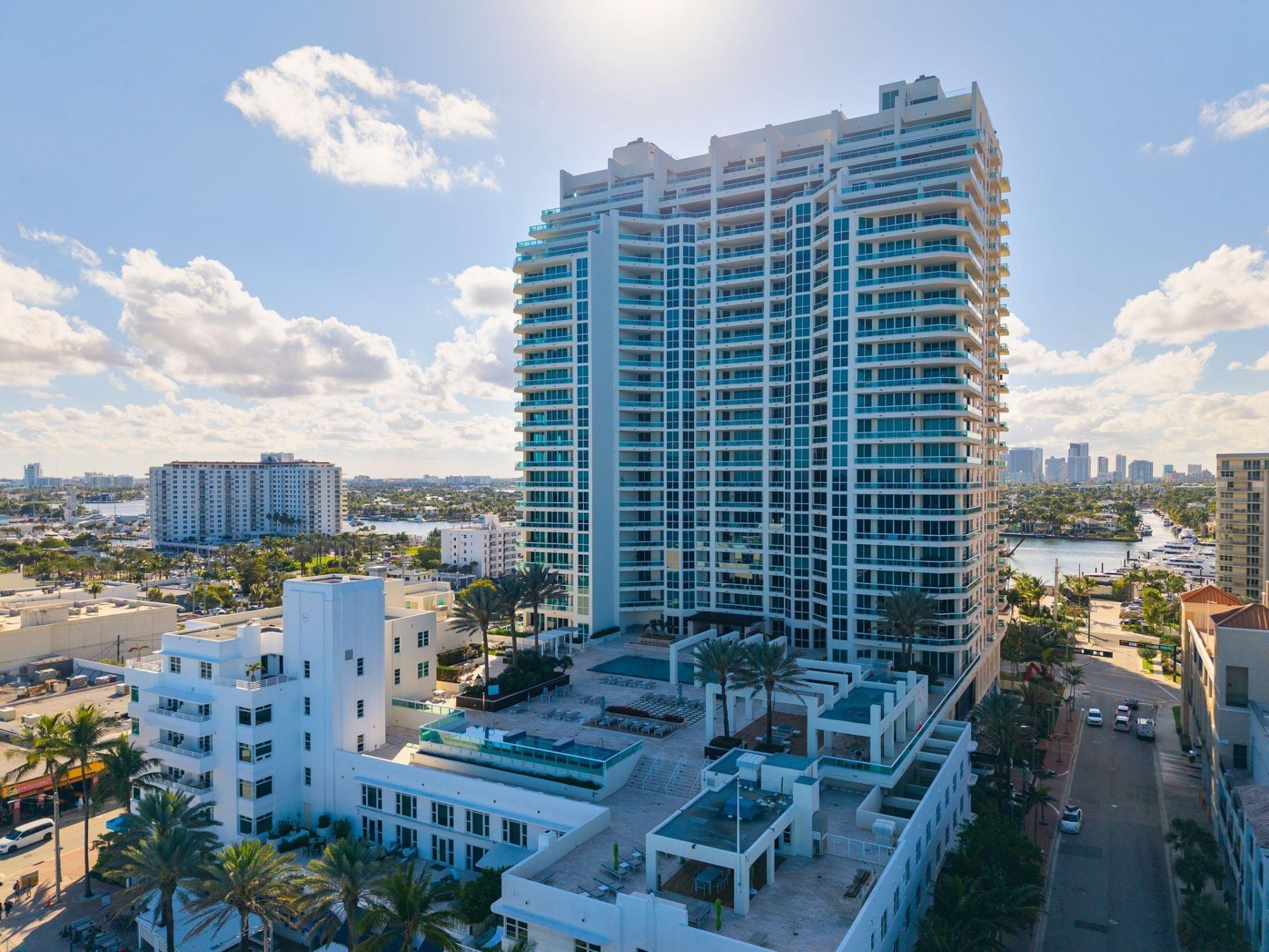 101 S Fort Lauderdale Beach Boulevard, Unit 607, Fort Lauderdale, FL 33316 Photo
