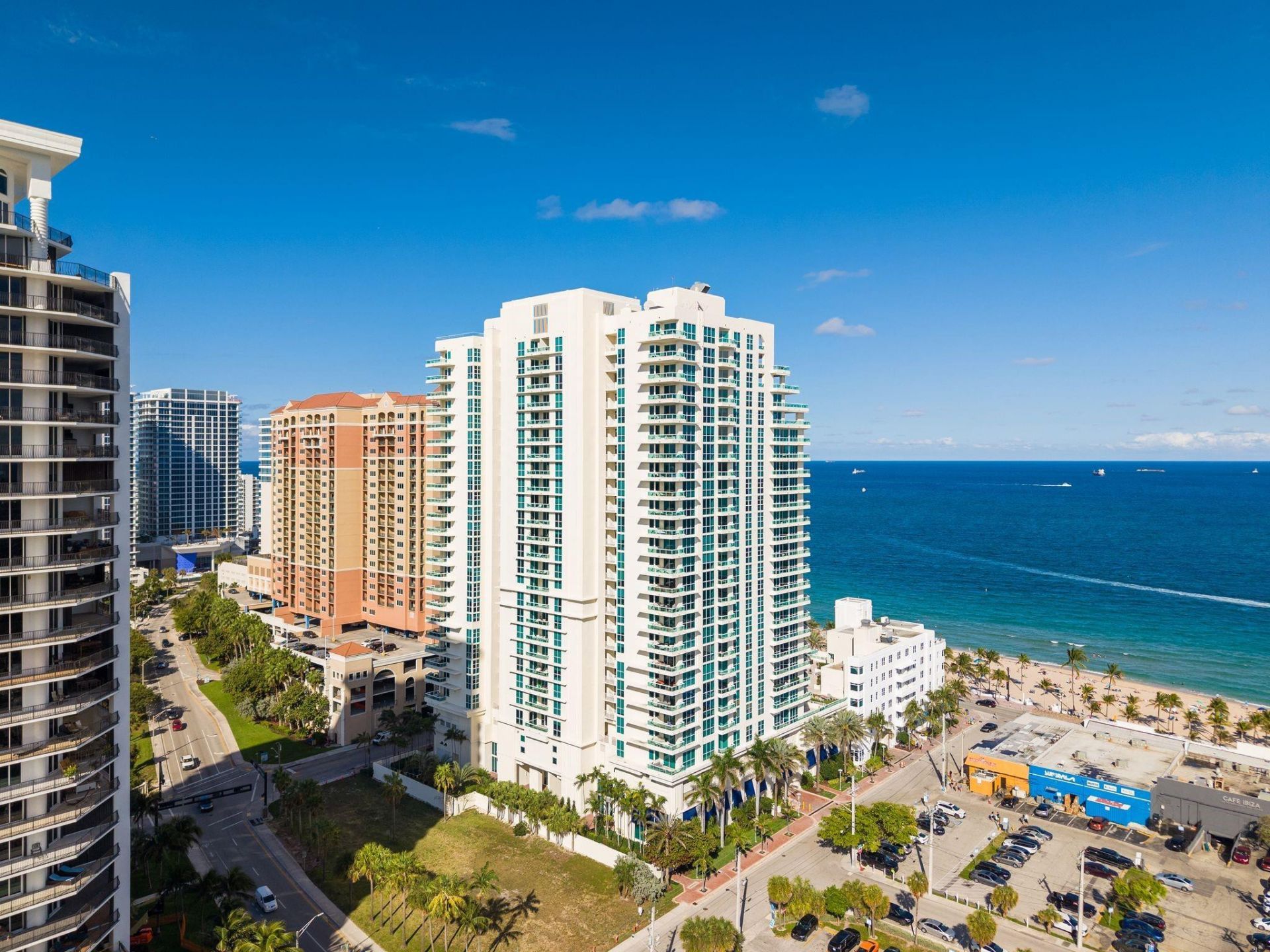 101 S Fort Lauderdale Beach Boulevard, Unit 607, Fort Lauderdale, FL 33316 Photo