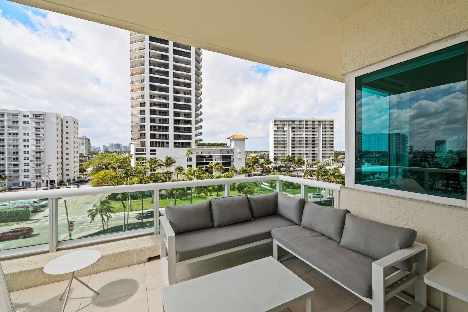 101 S Fort Lauderdale Beach Boulevard, Unit 607, Fort Lauderdale, FL 33316 Photo