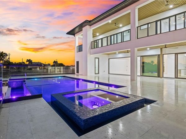 432 Burnt Store RD S, CAPE CORAL, FL 33991