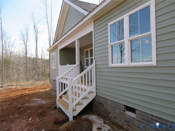 10240 White Oak Church Road, Wilsons, VA 23894