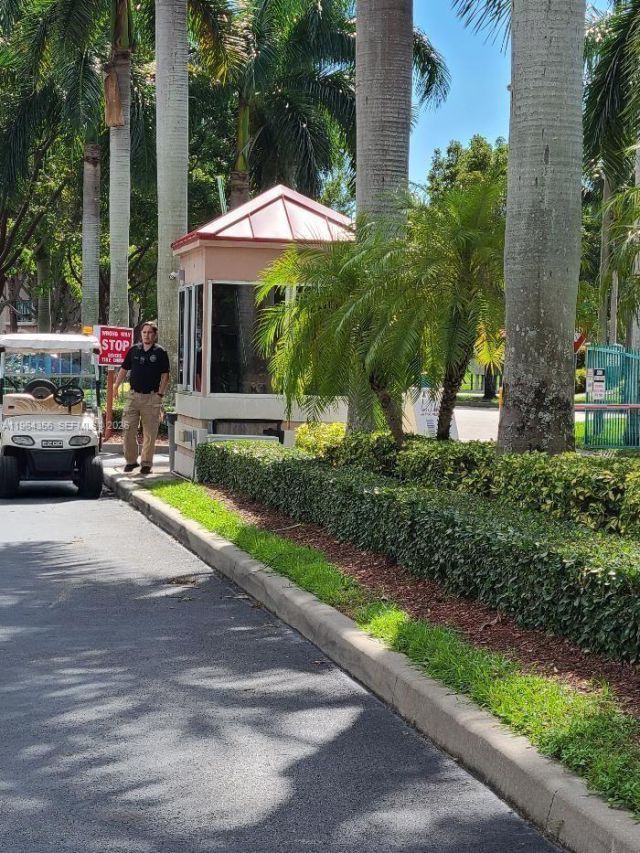 1251 SE 31st Ct , Unit 203-54, Homestead, FL 33035 Photo