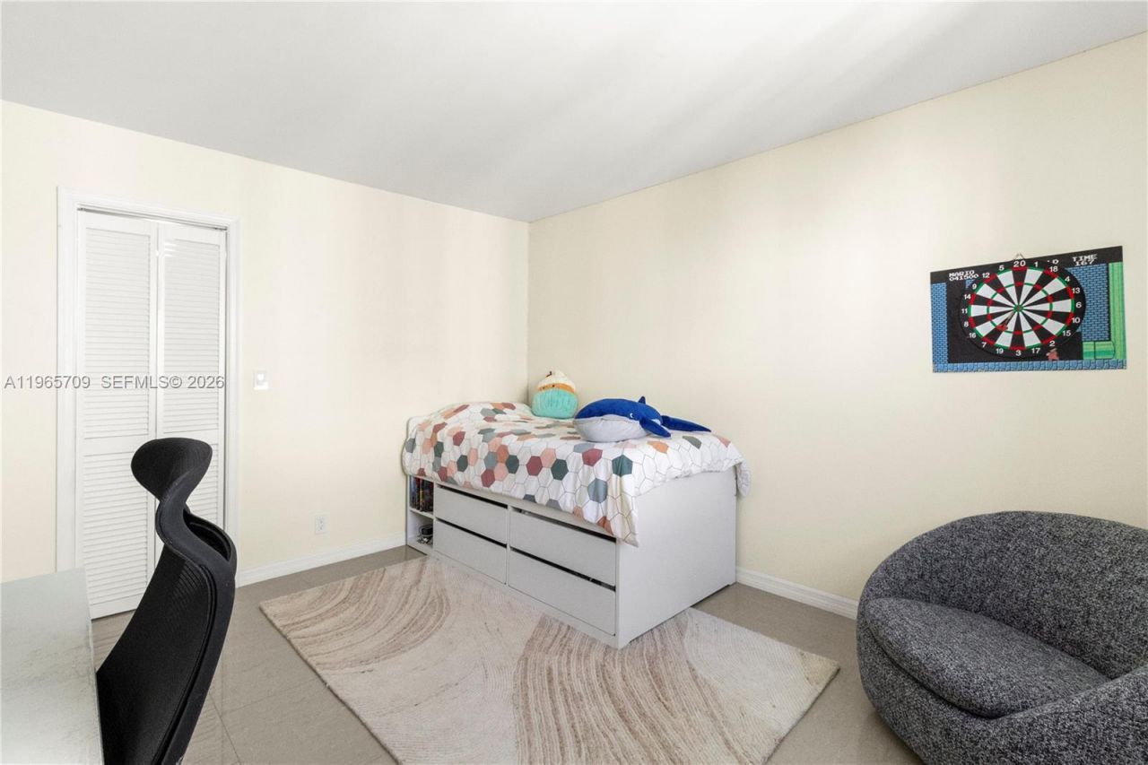 301 NE 14th Ave , Unit 601, Hallandale Beach, FL 33009 Photo