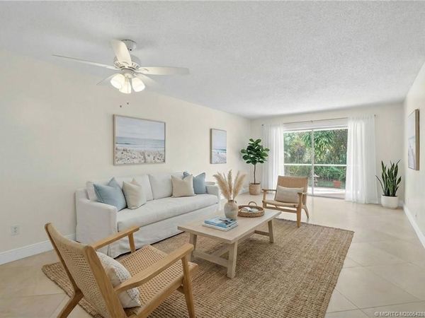 2950 SE Ocean Boulevard, Unit 12-2, Stuart, FL 34996