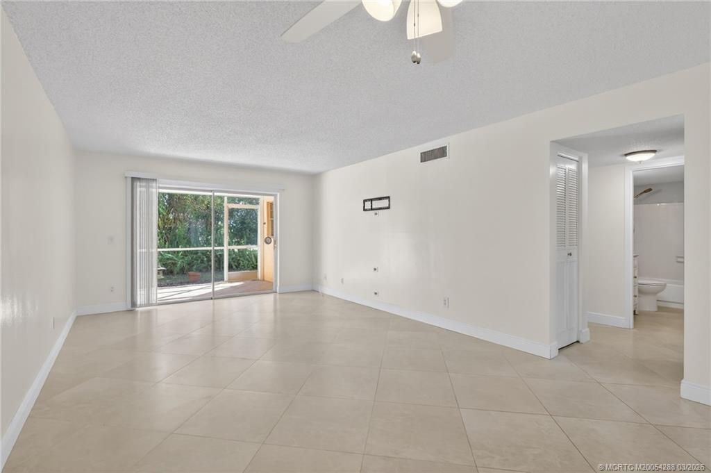 2950 SE Ocean Boulevard, Unit 12-2, Stuart, FL 34996 Photo